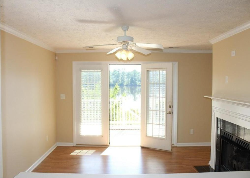 3326 Harbour Pointe Pl #1 - Photo 3 of 25