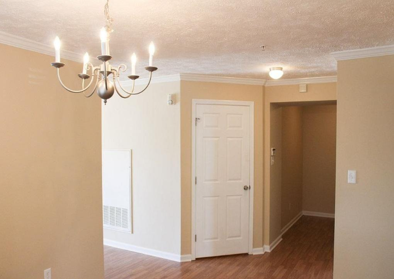 3326 Harbour Pointe Pl #1 - Photo 5 of 25