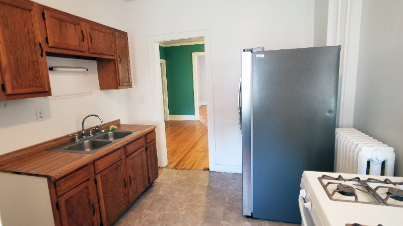 1806 John Ave #1 - Photo 6 of 21