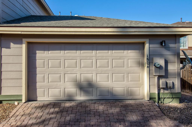 1504 E Helen Way - Photo 2 of 20