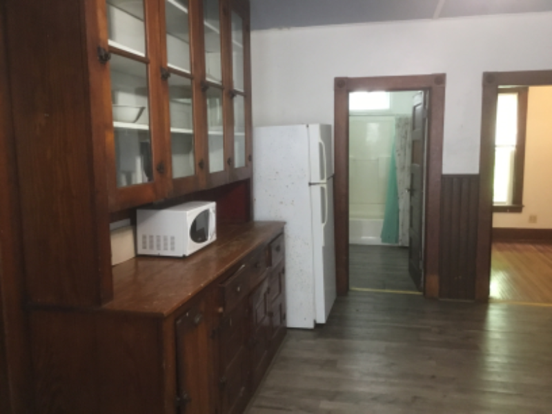 2124 Highland Ave #1stFL - Photo 4 of 8