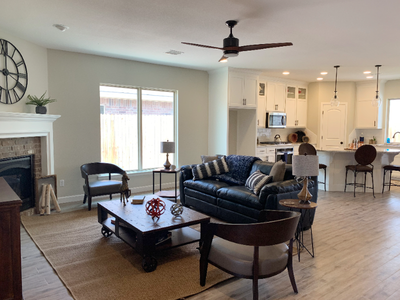 1308 Solomon Ln - Photo 4 of 20