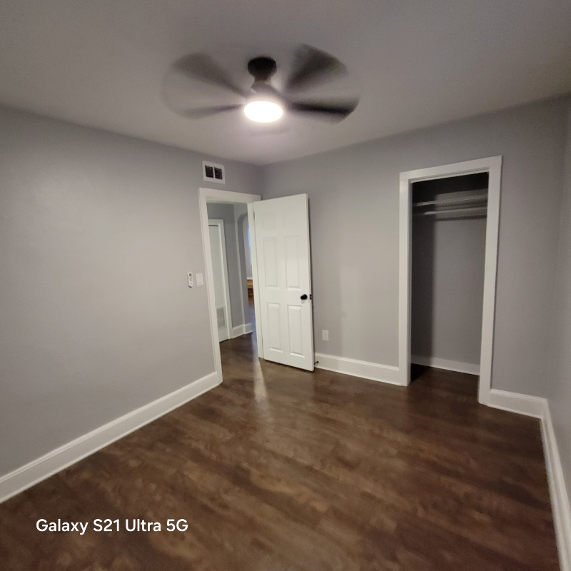 16 S Primrose Dr #2 - Photo 7 of 8