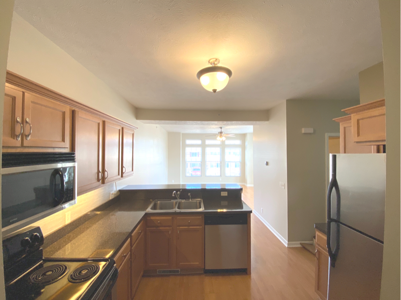 30056 Euclid Ave #16 - Photo 6 of 12