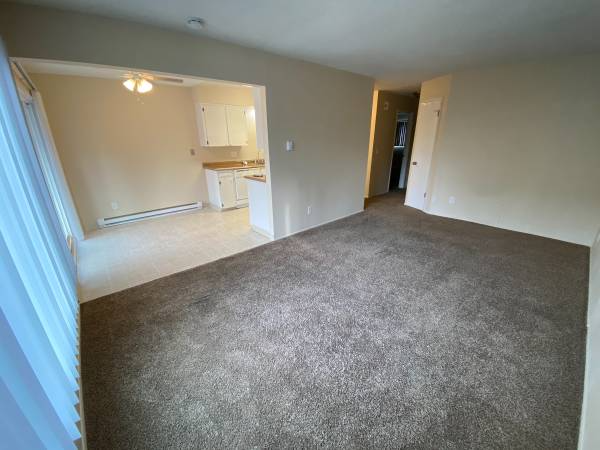 6287 Ne Glisan St - Photo 7 of 10