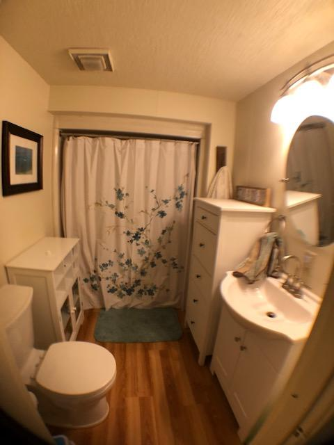 2346 Sherbrook St - Photo 4 of 19