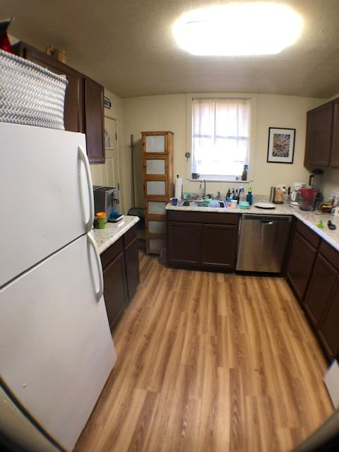 2346 Sherbrook St - Photo 7 of 19