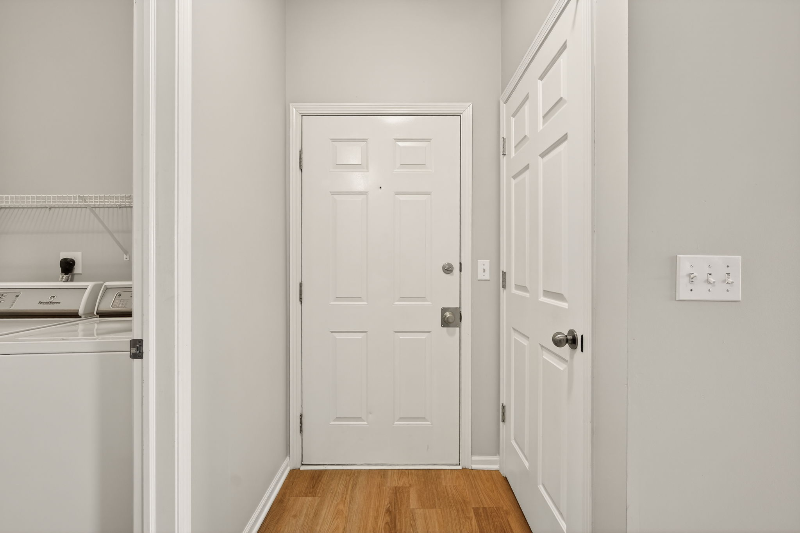 1340 Se Florence Dr #31 - Photo 3 of 18