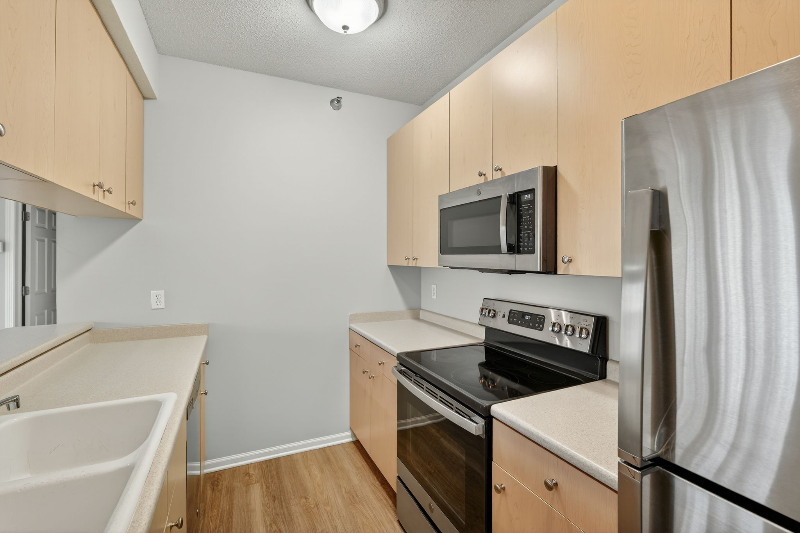 1340 Se Florence Dr #31 - Photo 5 of 18