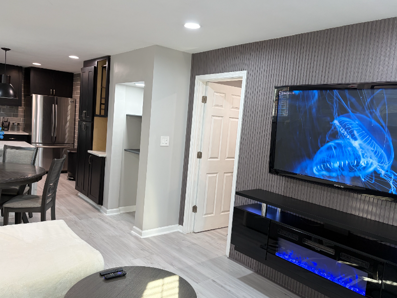 665 S Preston Ct #1 - Photo 3 of 20