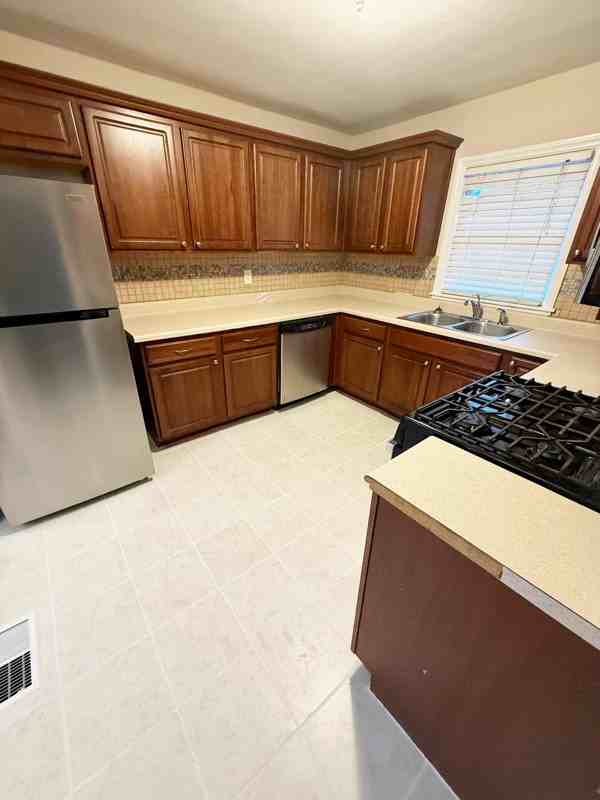 3229 Mcafee Rd - Photo 6 of 19