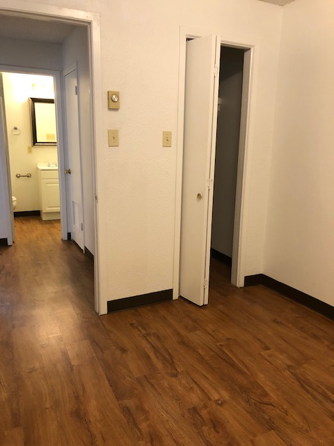 818 S Avenue A #818 - Photo 7 of 12