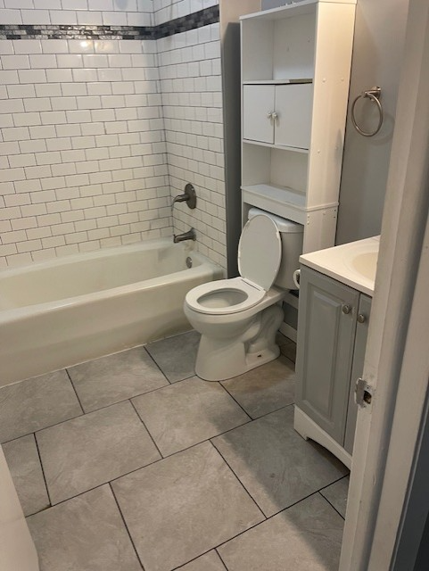 219 Fernwood Hammond - Photo 5 of 9