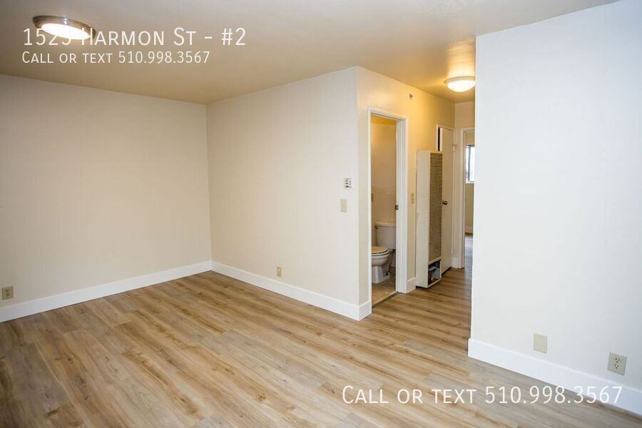 1525 Harmon St #2 - Photo 3 of 7