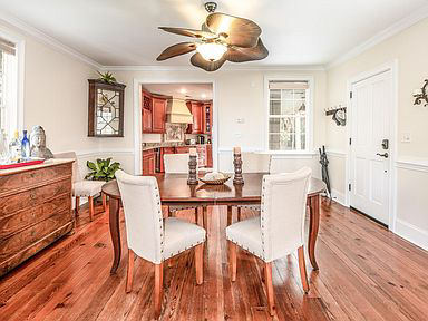 175 Wentworth St - Photo 5 of 19