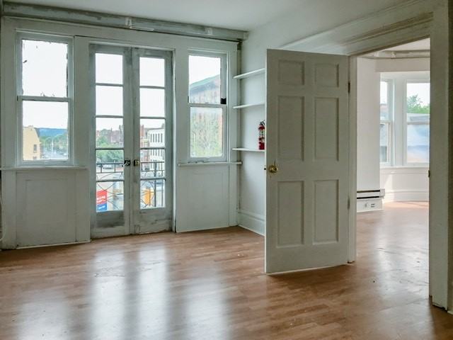 618 N 2nd St - Photo 2 of 8