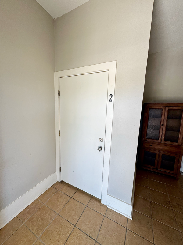 438 Pruitt Ave #2 - Photo 3 of 15