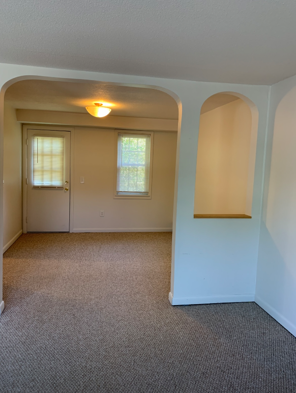 252 West St #4 - Photo 5 of 9