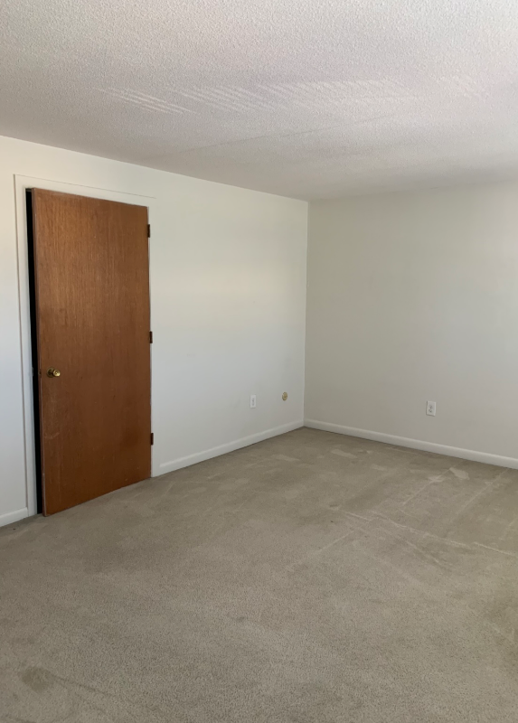 252 West St #4 - Photo 7 of 9