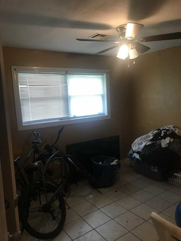 5500 Holley Ln - Photo 6 of 7