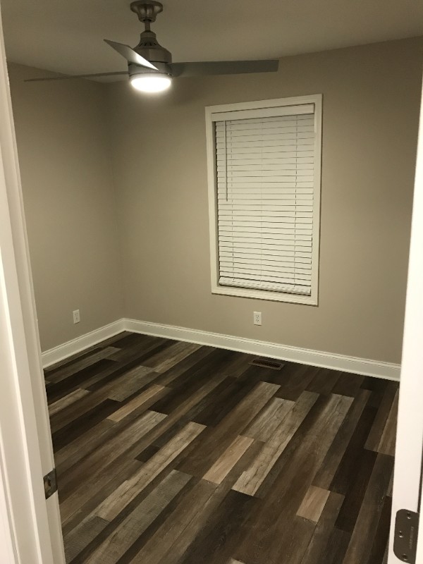 105 N Elm St #103 - Photo 4 of 25