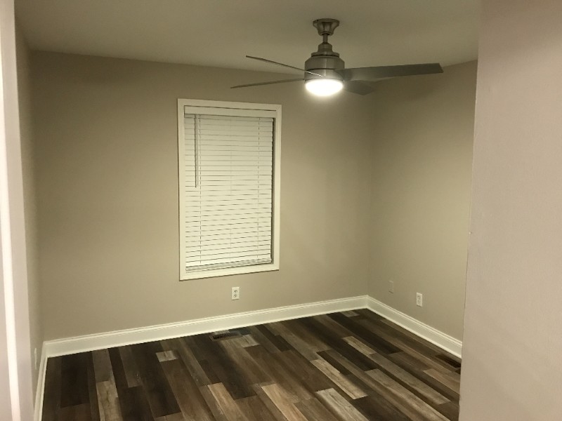 105 N Elm St #103 - Photo 7 of 25