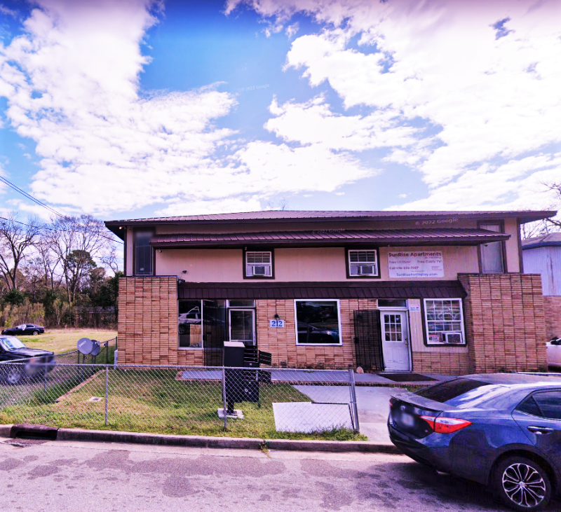 212 Rayfield Wright St - Photo 2 of 8