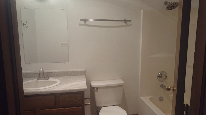 1145 8th St #D - Photo 5 of 10