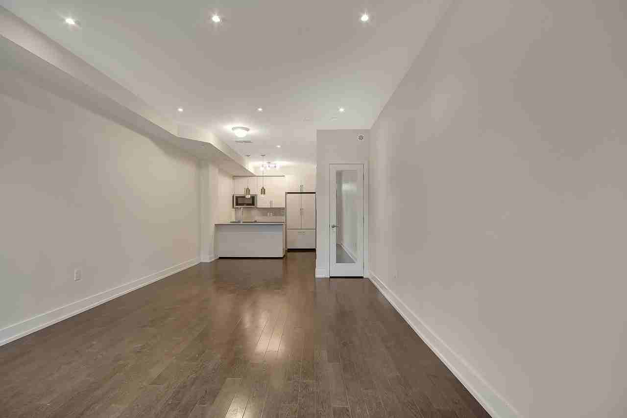 17 Powerhouse St - Photo 7 of 32