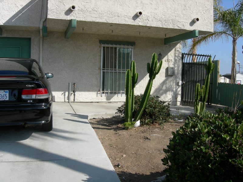 4325 Felton St - Photo 2 of 12