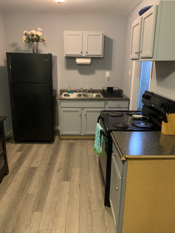 533 Hinton St - Photo 5 of 6
