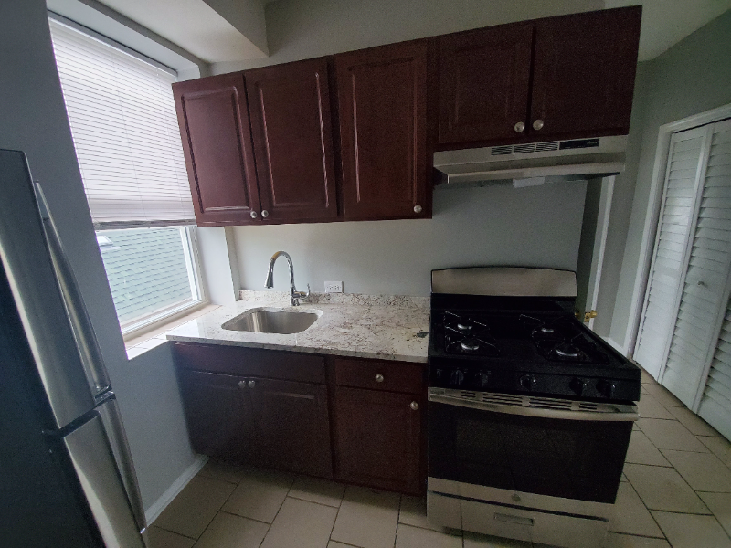 4034 W Palmer St #3 - Photo 3 of 10