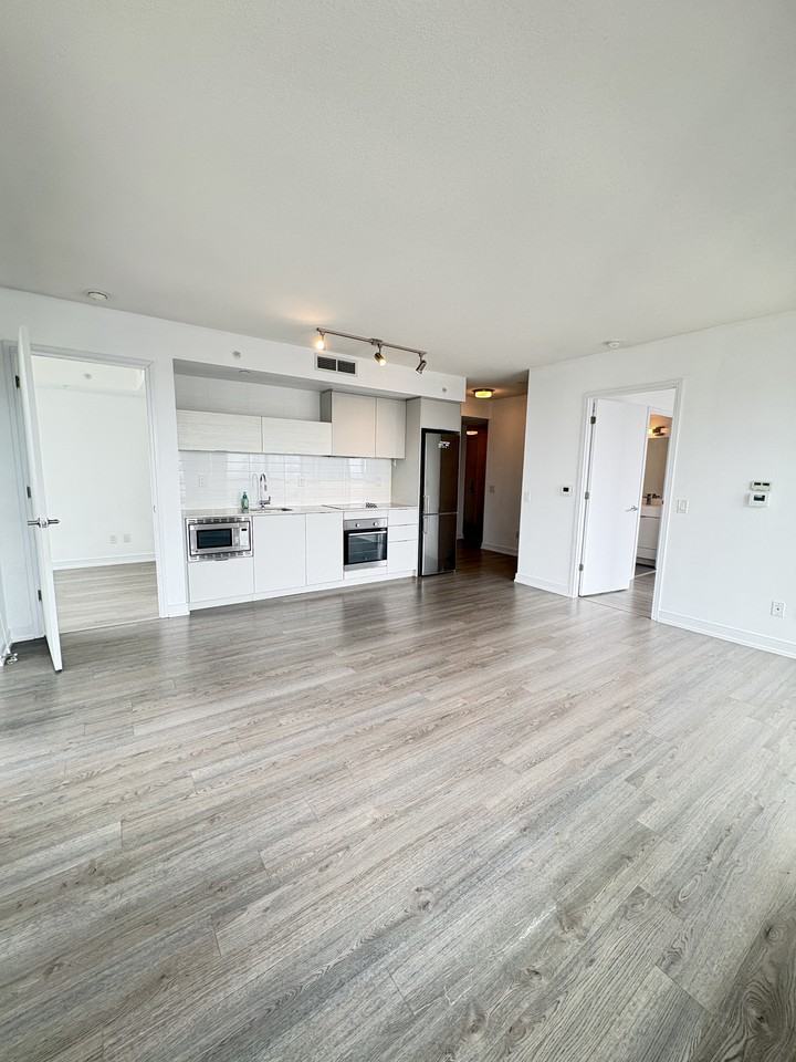 20 Residential Condominium - Photo 2 of 24