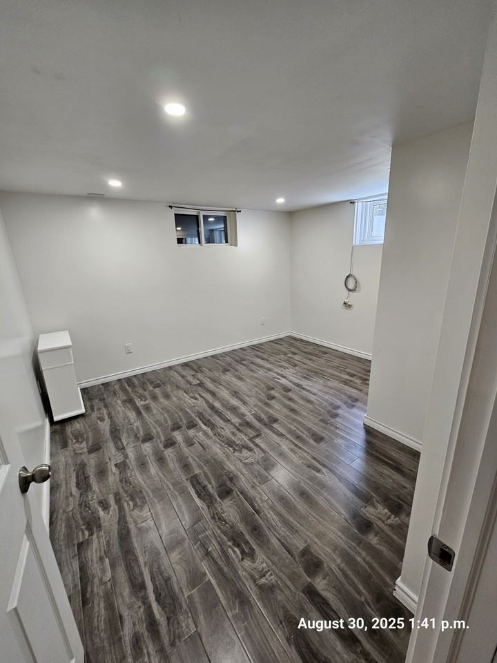 7 Falesy Ave - Photo 6 of 11