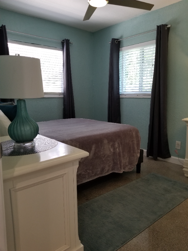 1713 Ne 11th St #A - Photo 4 of 16