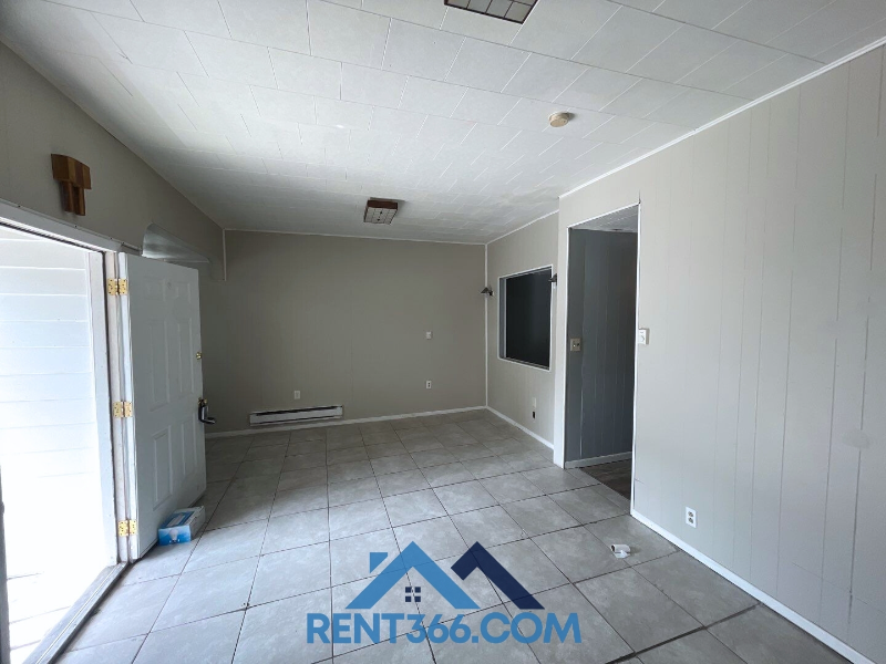 509 W Centre St - Photo 5 of 15