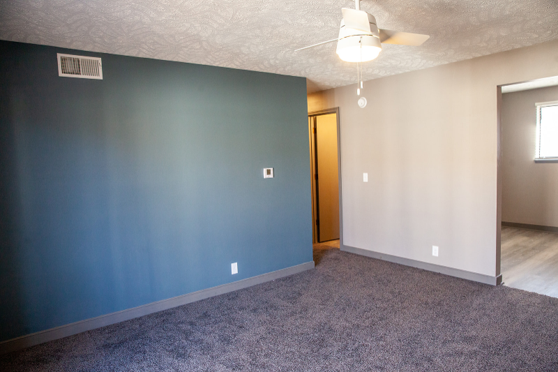 1015 Johnstown Ave - Photo 6 of 9