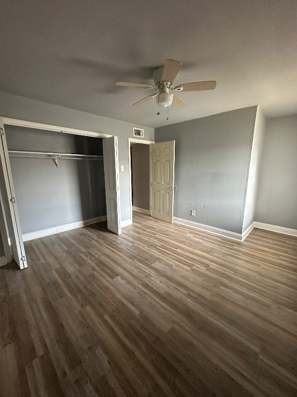 3307 Kabel Dr - Photo 4 of 10