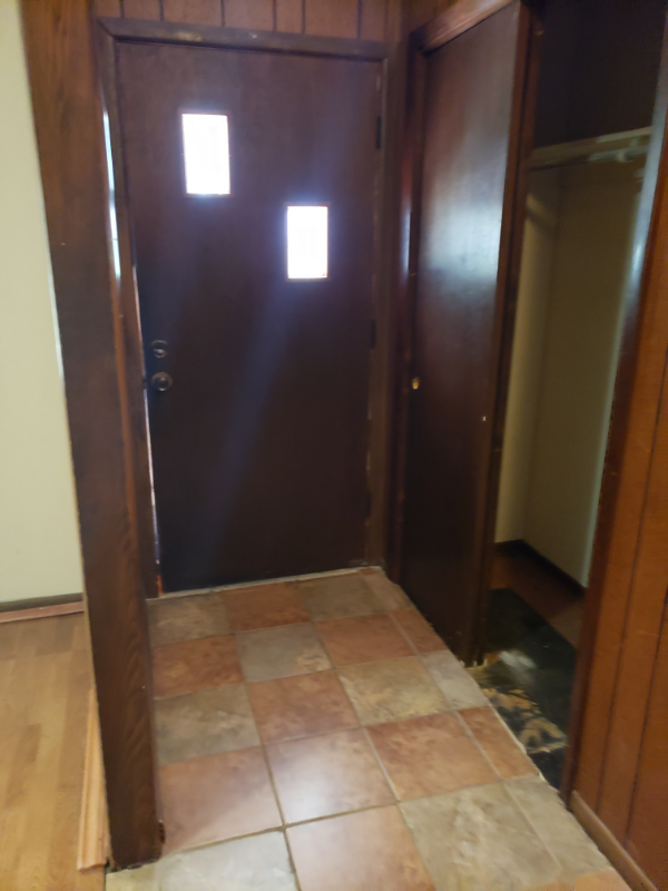 1602 Ashdale Rd - Photo 3 of 18