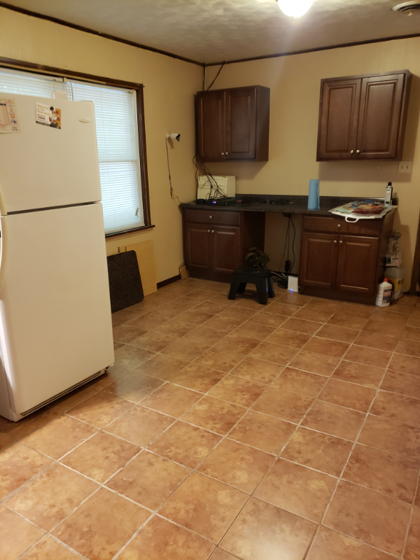 1602 Ashdale Rd - Photo 5 of 18