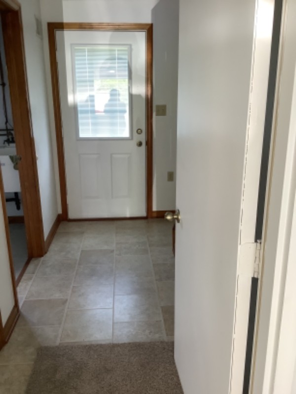 604 Topper Way - Photo 3 of 13