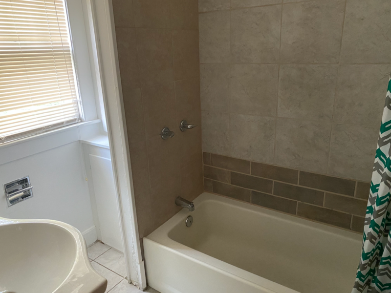 260 Ackley Ave #1FL - Photo 4 of 7