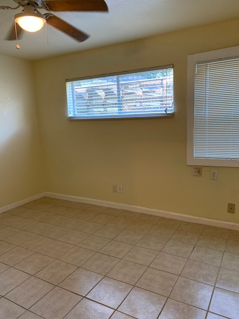 3502 Campbell St #2 - Photo 5 of 9