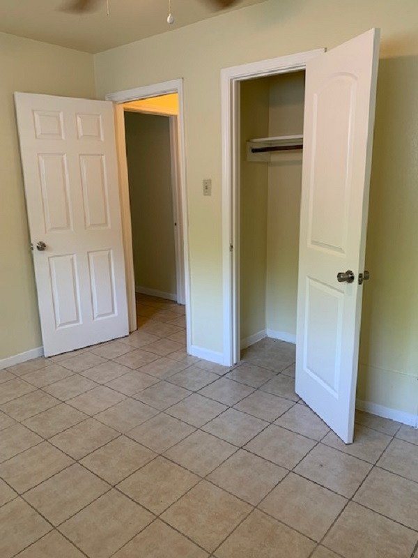 3502 Campbell St #2 - Photo 6 of 9