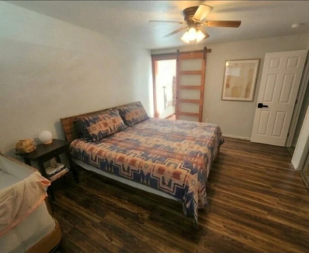 1338 Jobs Peak Dr - Photo 4 of 13