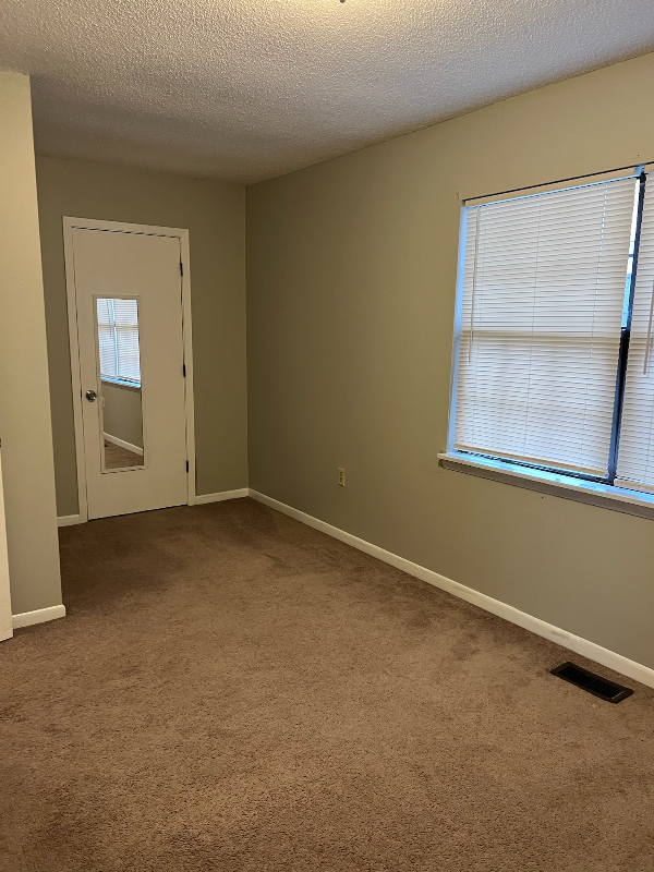 101 Northwinds Dr - Photo 7 of 11