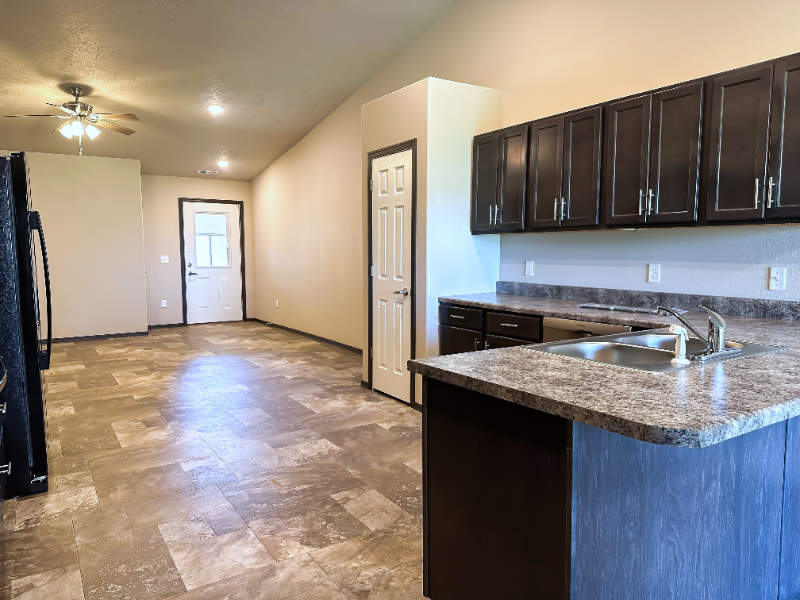 2235 N Main Ave #1 - Photo 3 of 12