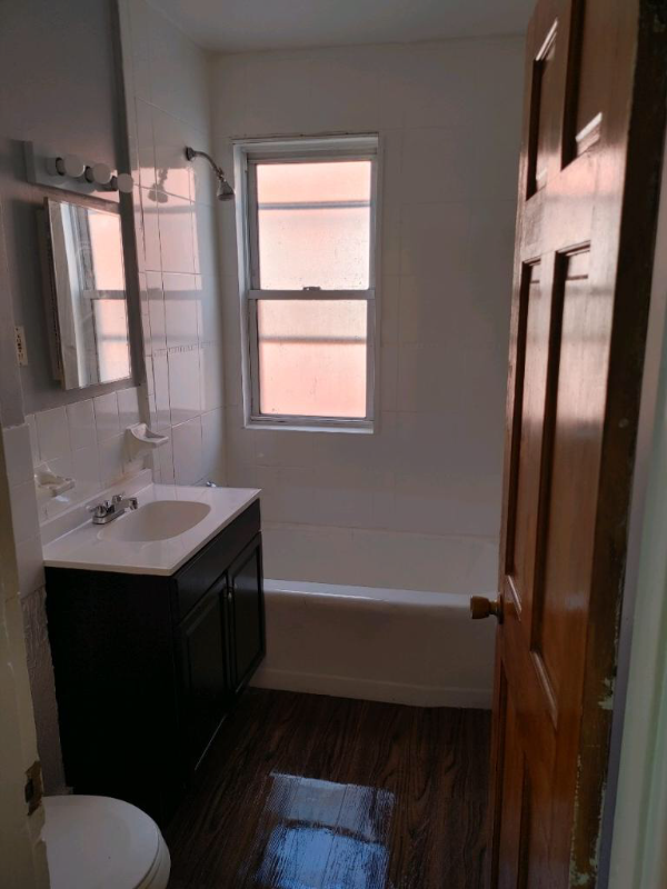 205 Jefferson St #2ndFL - Photo 4 of 6