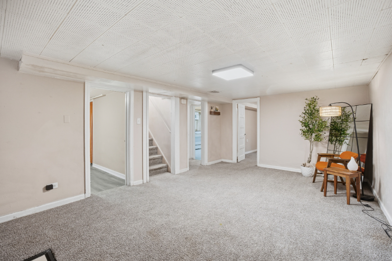 753 Bellaire St - Photo 7 of 36