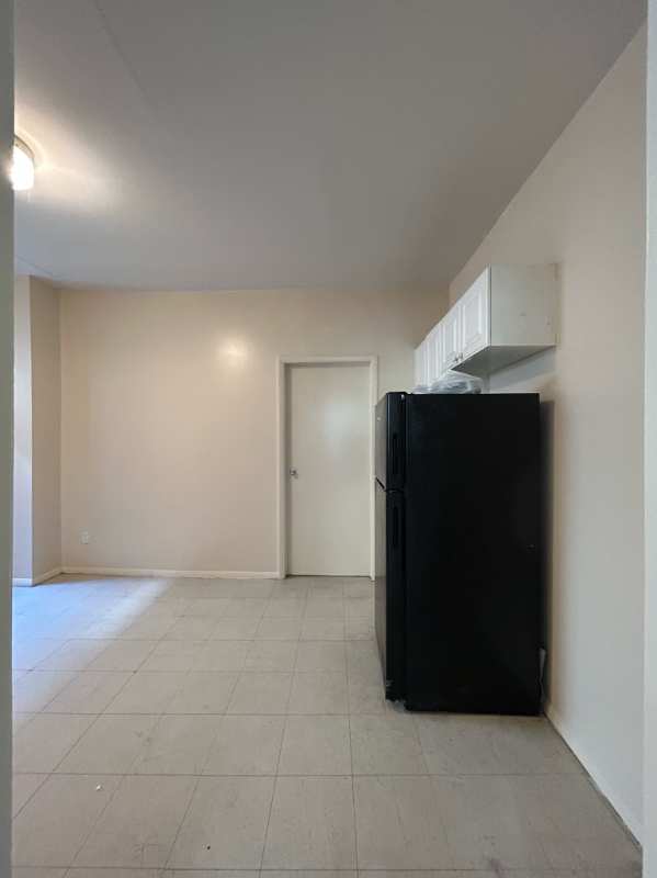 33 Storms Ave - Photo 6 of 12